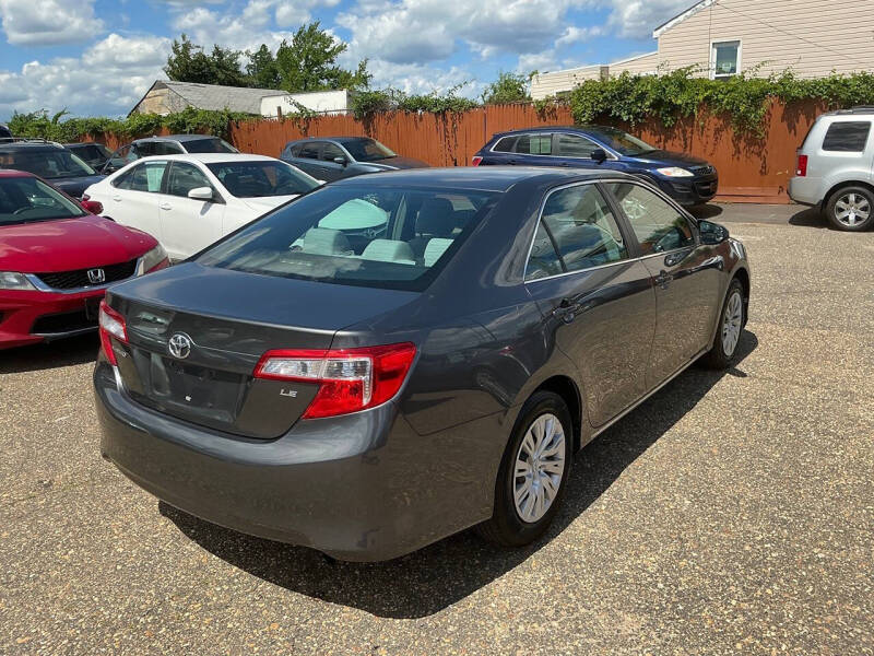 2012 Toyota Camry LE