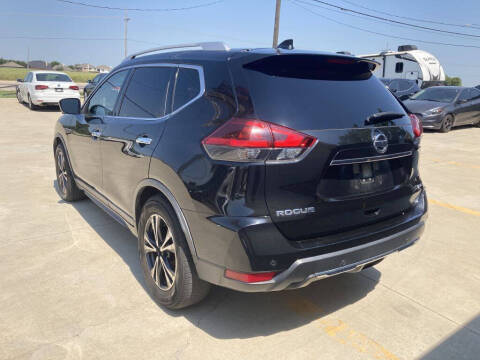 2019 Nissan Rogue SV