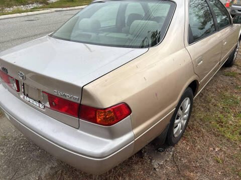 2001 Toyota Camry LE