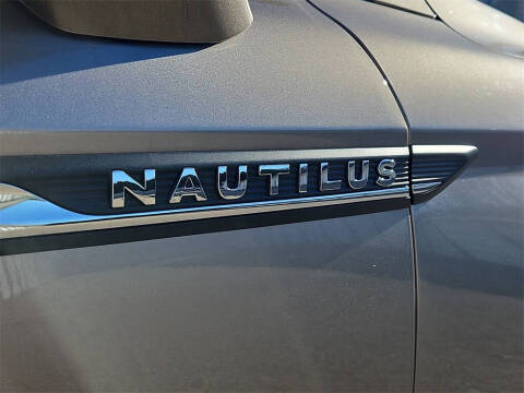 2020 Lincoln Nautilus Reserve