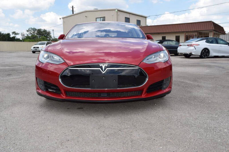 2015 Tesla Model S 85D photo 9