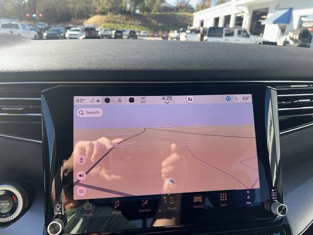 2025 Jeep Wagoneer Carbide