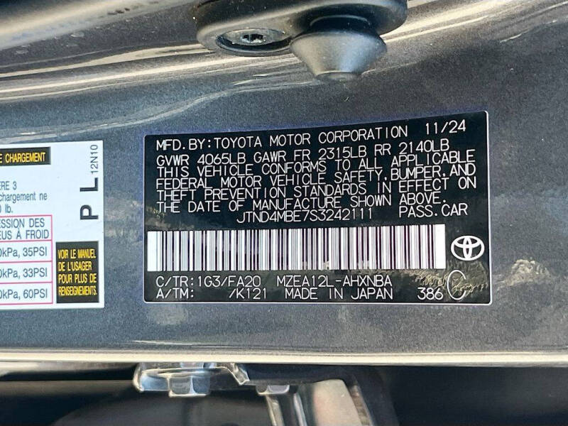 2025 Toyota Corolla Hatchback SE