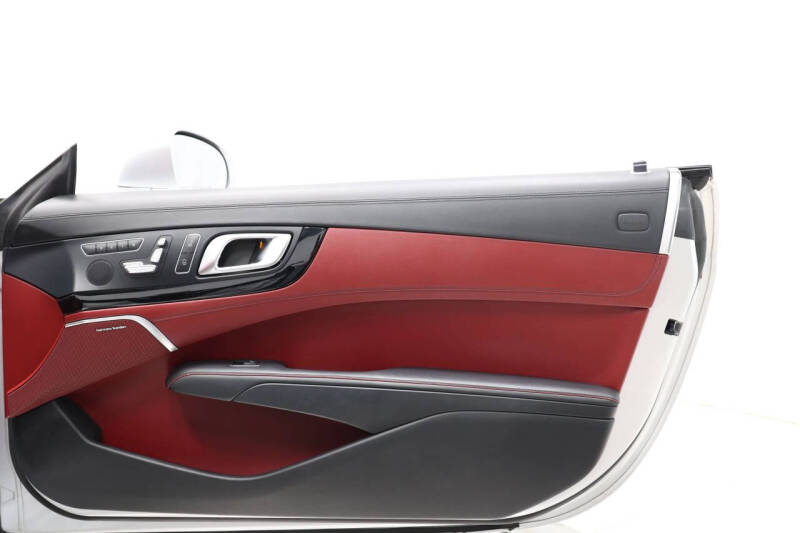 2017 Mercedes-Benz SL-Class