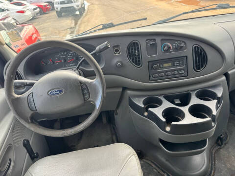 2006 Ford E-Series E-250
