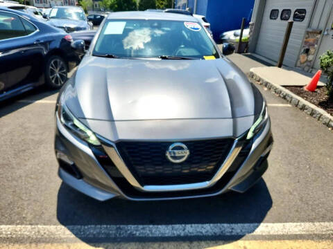 2020 Nissan Altima 2.5 SR