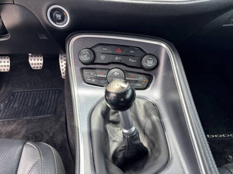 2015 Dodge Challenger R/T Plus