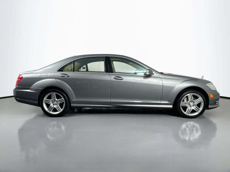 2013 Mercedes-Benz S-Class S 550