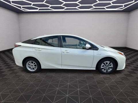 2017 Toyota Prius Two