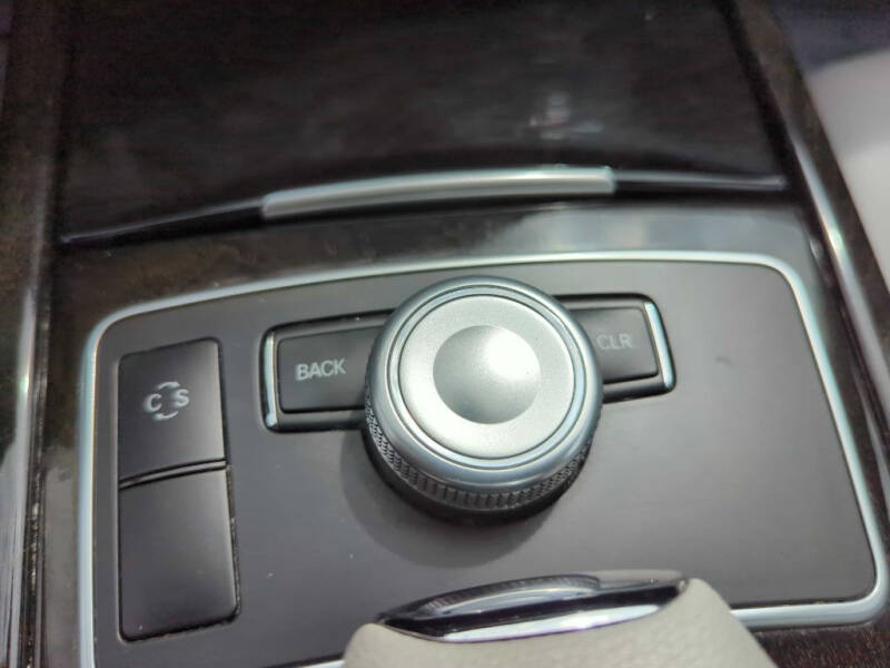 2010 Mercedes-Benz E-Class