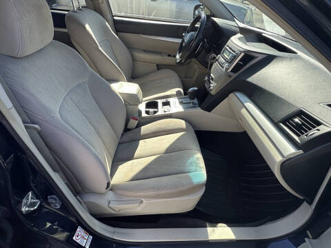 2013 Subaru Outback 2.5i Premium