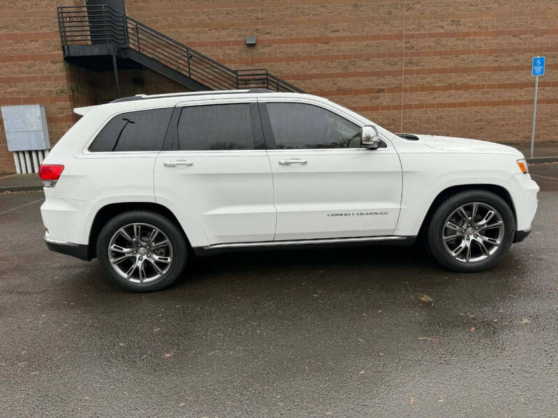 2016 Jeep Grand Cherokee Summit