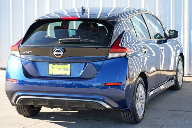 2023 Nissan LEAF S