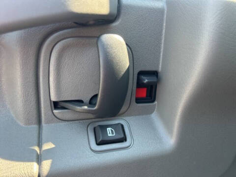 2025 Chevrolet Express 2500