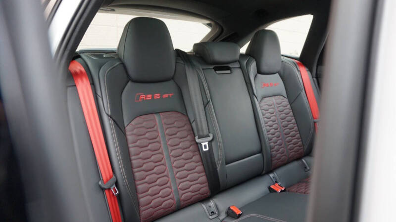 2025 Audi RS 6 Avant 4.0T quattro Avant GT