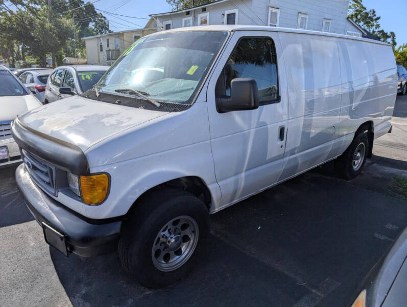 2005 Ford E-Series E-250