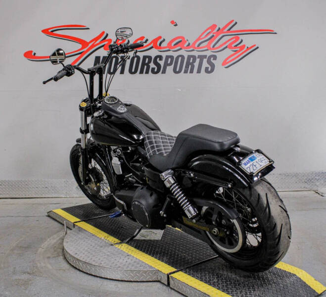 2016 Harley-Davidson Dyna Street Bob