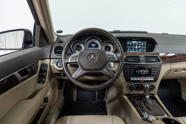 2014 Mercedes-Benz C-Class C 300 Luxury 4MATIC