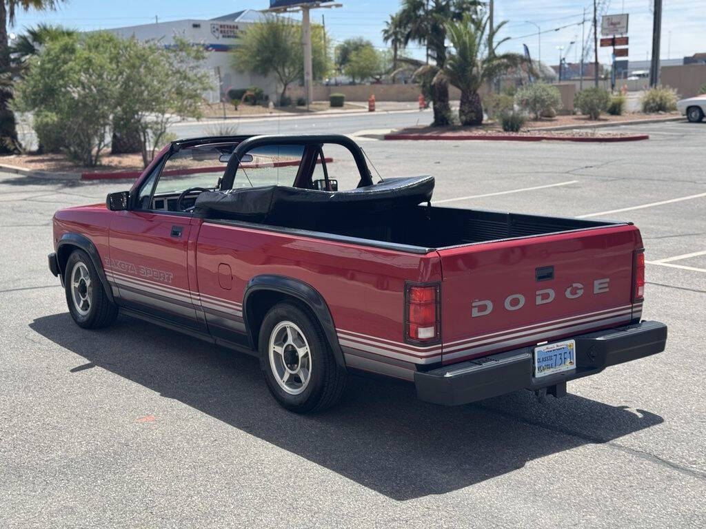1989 Dodge Dakota 10