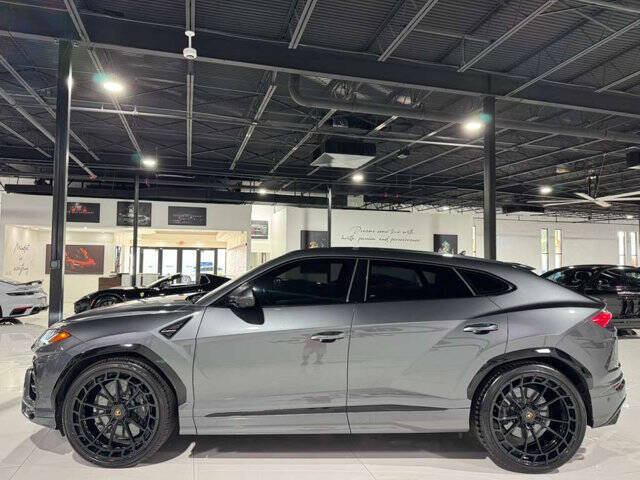 2019 Lamborghini Urus