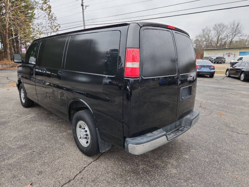2017 Chevrolet Express 2500