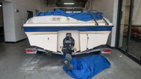 2004 Bayliner 185