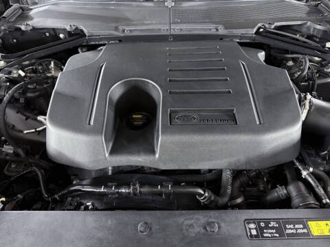 2024 Land Rover Defender 110 P400 X-Dynamic SE