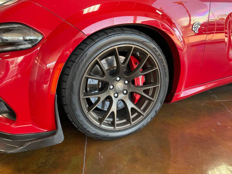 2016 Dodge Charger SRT Hellcat