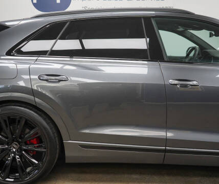 2023 Audi SQ8 4.0T quattro Premium Plus