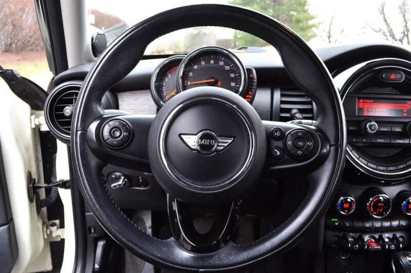 2016 MINI Hardtop 4 Door Cooper