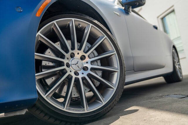 2022 Mercedes-Benz E-Class 4