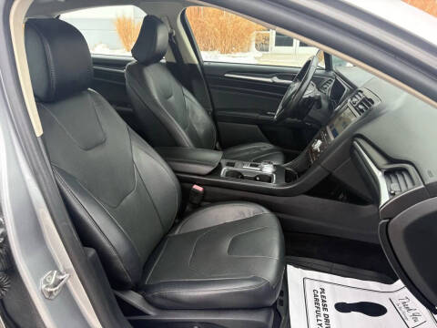 2020 Ford Fusion Titanium