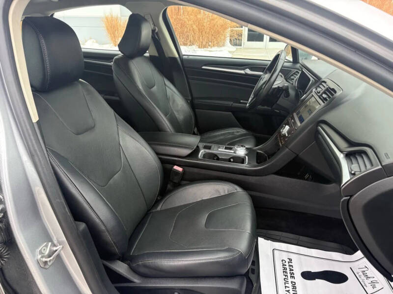 2020 Ford Fusion Titanium