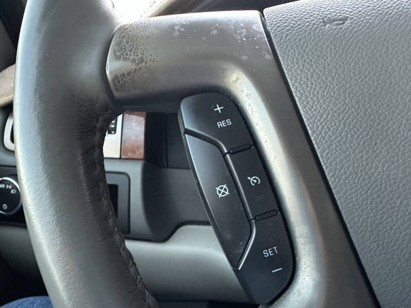 2014 Chevrolet Suburban LT