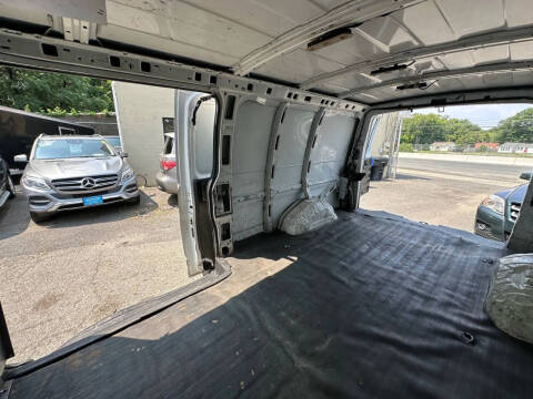 2016 Chevrolet Express 2500