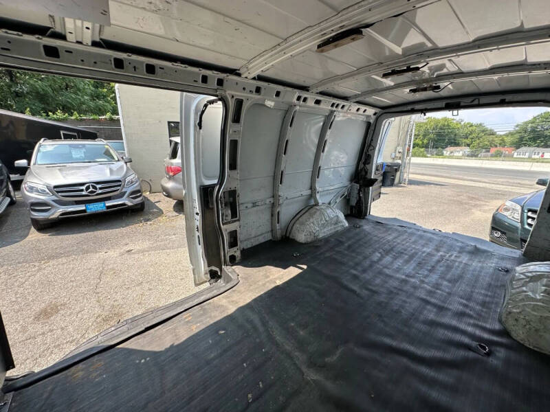 2016 Chevrolet Express 2500