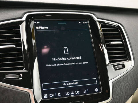 2023 Volvo XC90 B6 Plus Bright Theme 7P