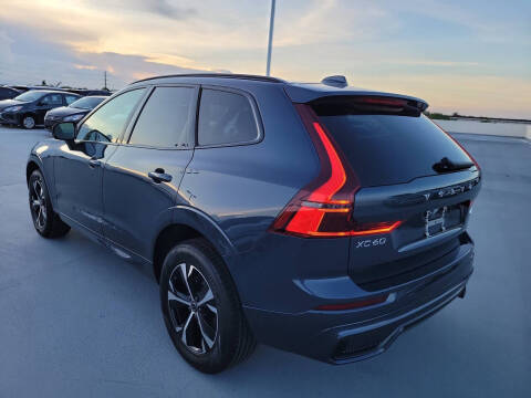 2026 Volvo XC60 B5 Core