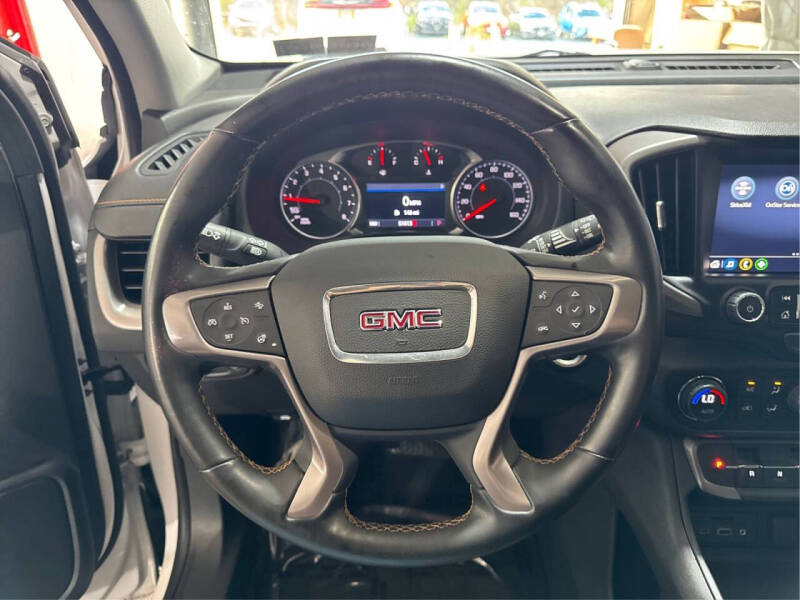 2023 GMC Terrain AT4
