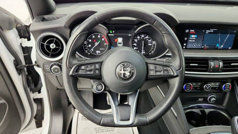 2022 Alfa Romeo Stelvio