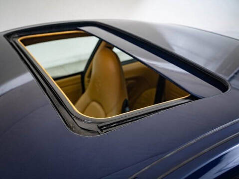 2003 Porsche 911 Carrera