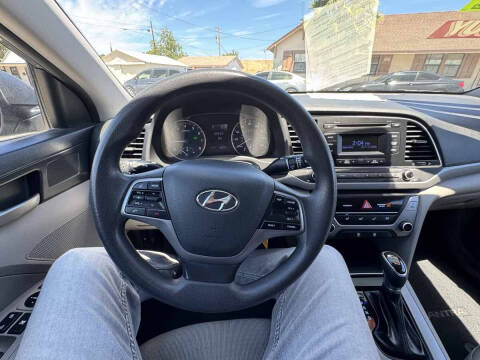 2017 Hyundai Elantra