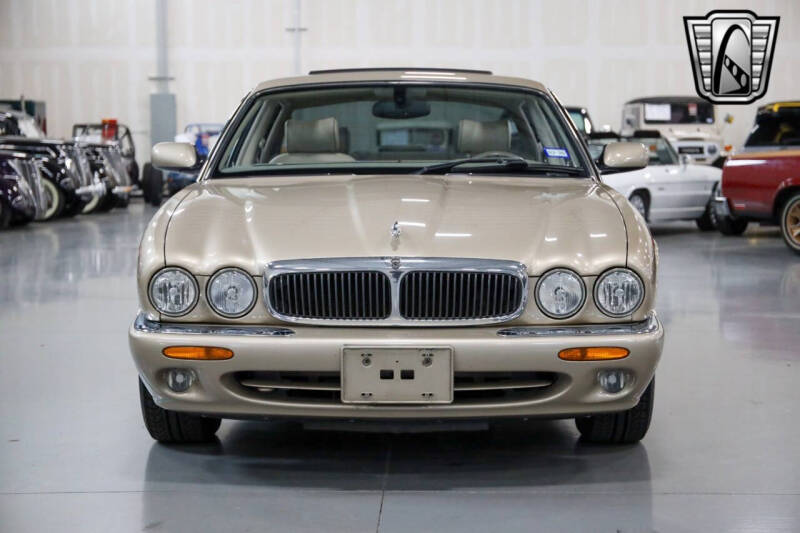 2001 Jaguar XJ-Series XJ8L