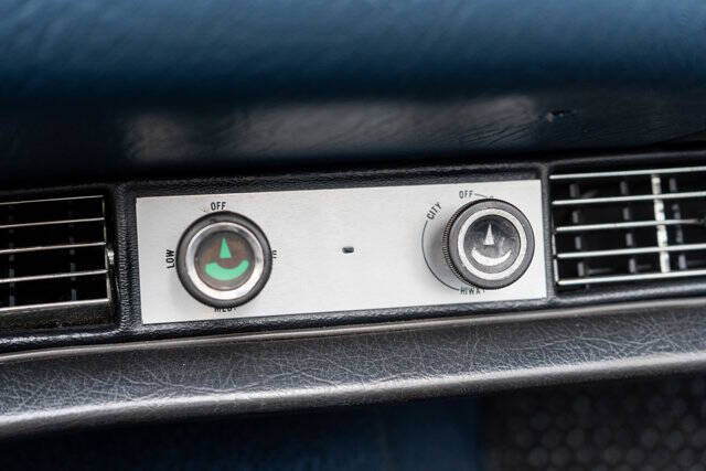 1971 Mercedes-Benz 280-Class 20