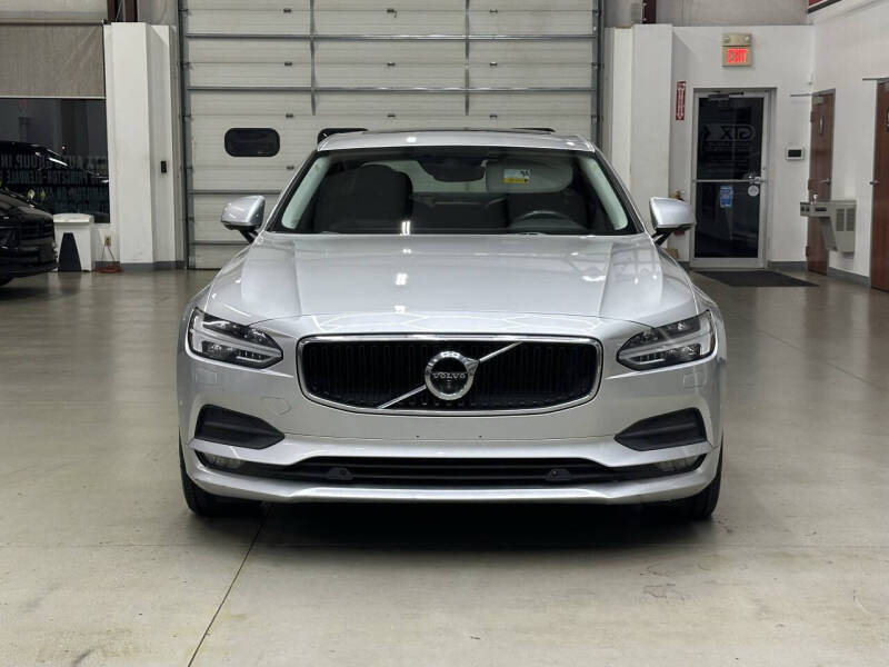 2018 Volvo S90 T5 Momentum
