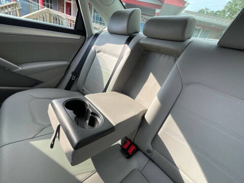 2019 Volkswagen Passat Wolfsburg