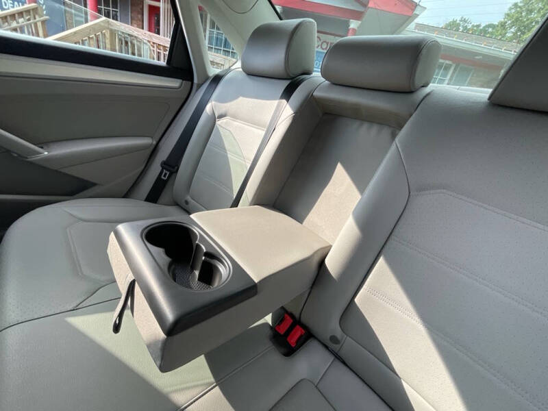 2019 Volkswagen Passat Wolfsburg