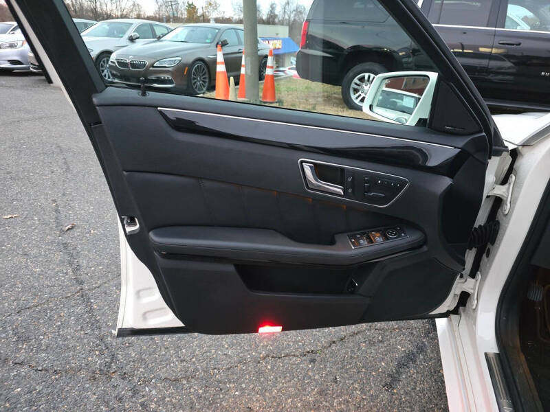 2011 Mercedes-Benz E-Class E 350 BlueTEC Luxury