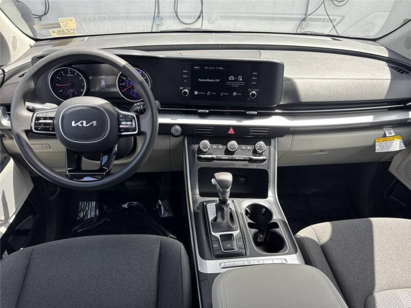 2024 Kia Carnival