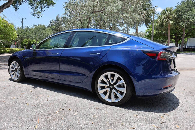 2019 Tesla Model 3 Standard Range Plus